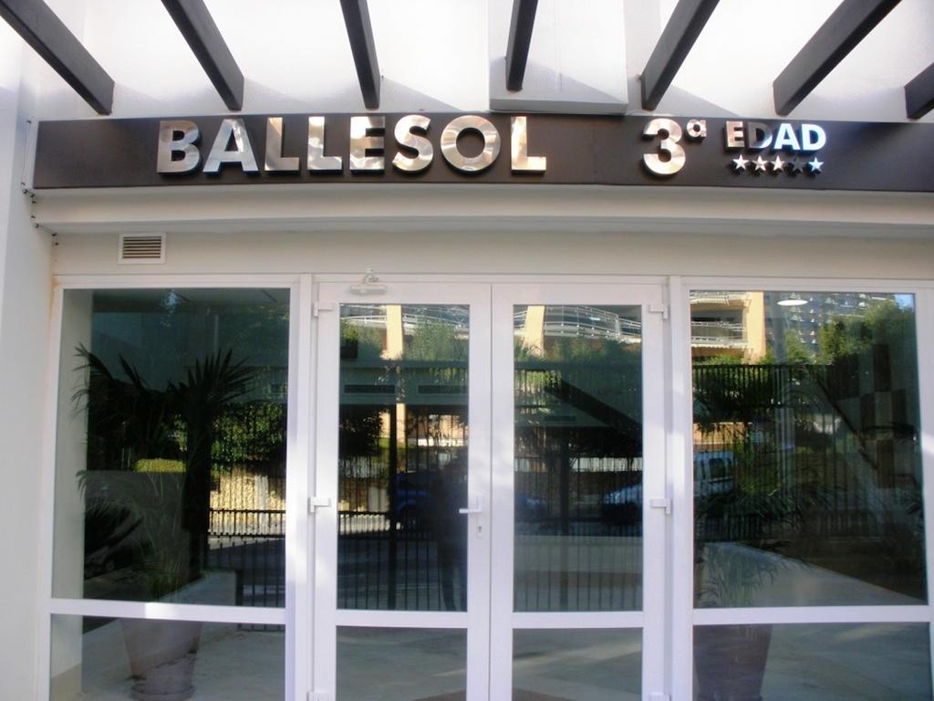 Ballesol Costablanca Senior Resort Mayores De 55 Anos Cala de Finestrat Exterior photo